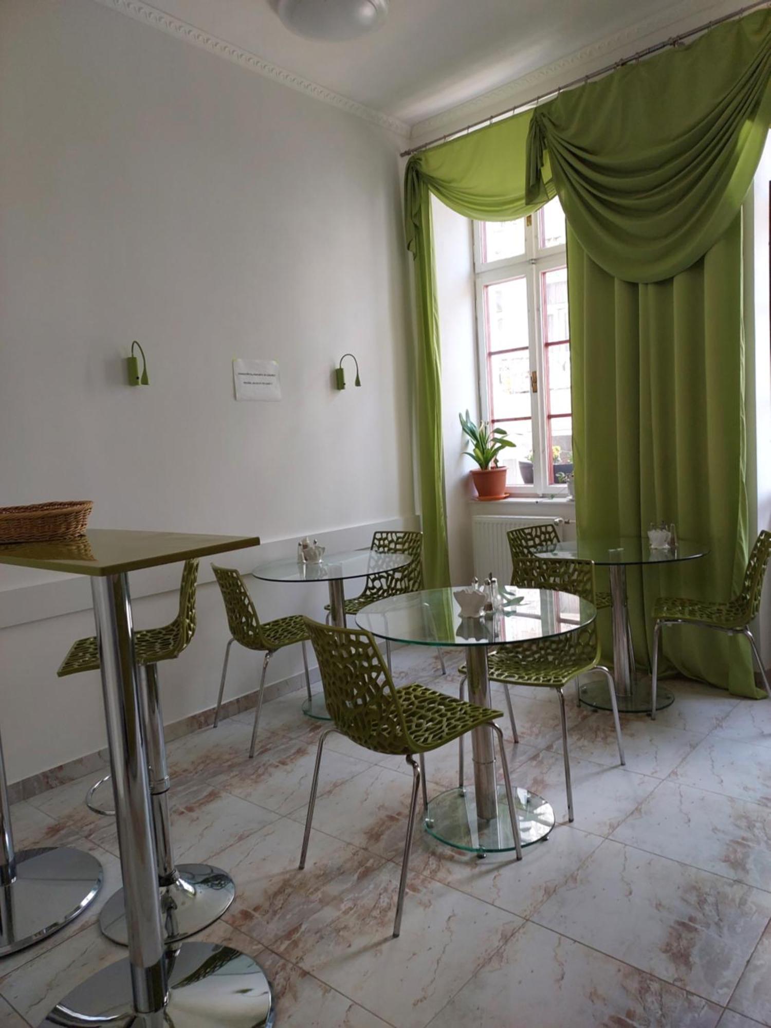 Hotel Asila Κάρλοβι Βάρι Εξωτερικό φωτογραφία