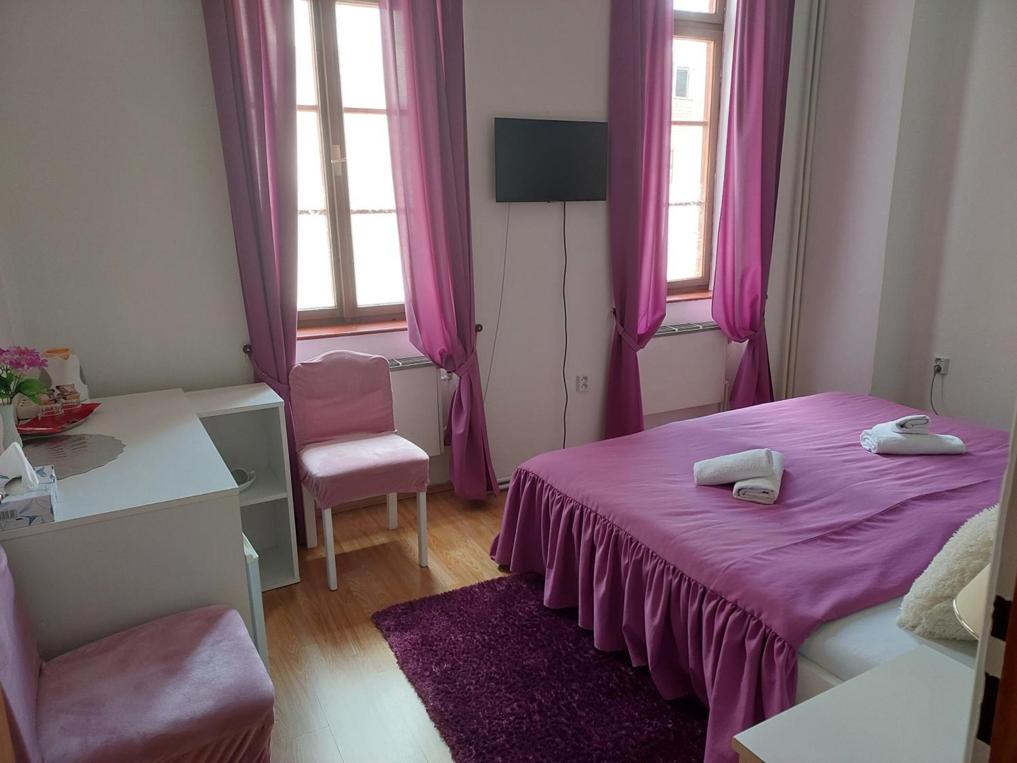 Hotel Asila Κάρλοβι Βάρι Εξωτερικό φωτογραφία